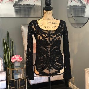 NWT lace embroidered top